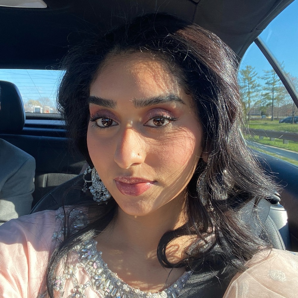 Meet your Posher, Maheen